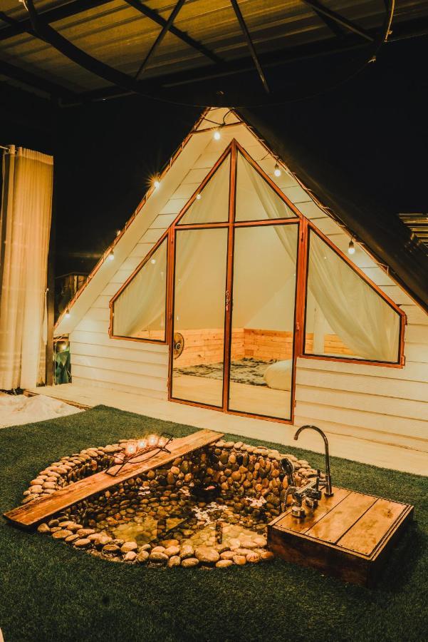 Nang Non Camping Ville นางนอนแค้มป์ปิ้งวิลล์ Mae Sai Exterior foto